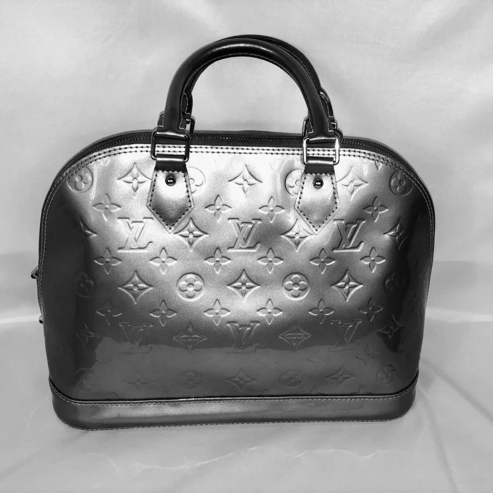 Louis Vuitton Vernis Alma MM Gris Silver Grey Handbag Rare Color Limited Edition - Picture 2 of 12